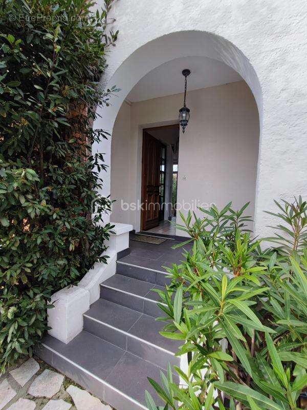 Maison à ATHIS-MONS