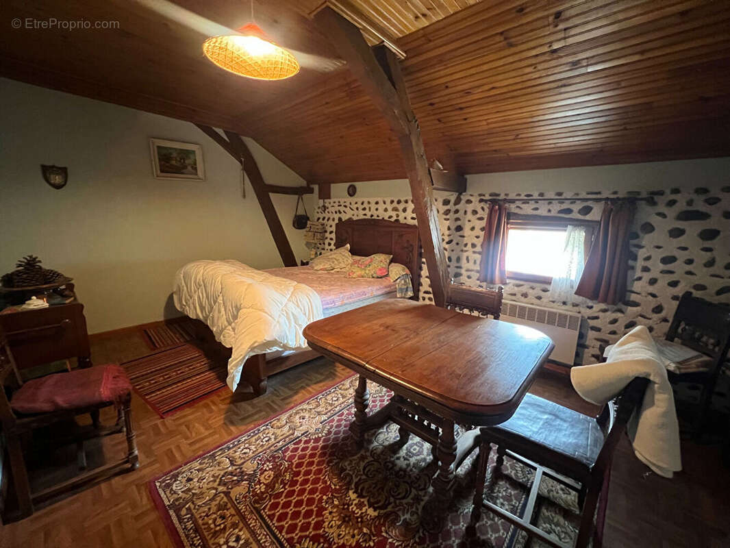 Maison à VIC-EN-BIGORRE