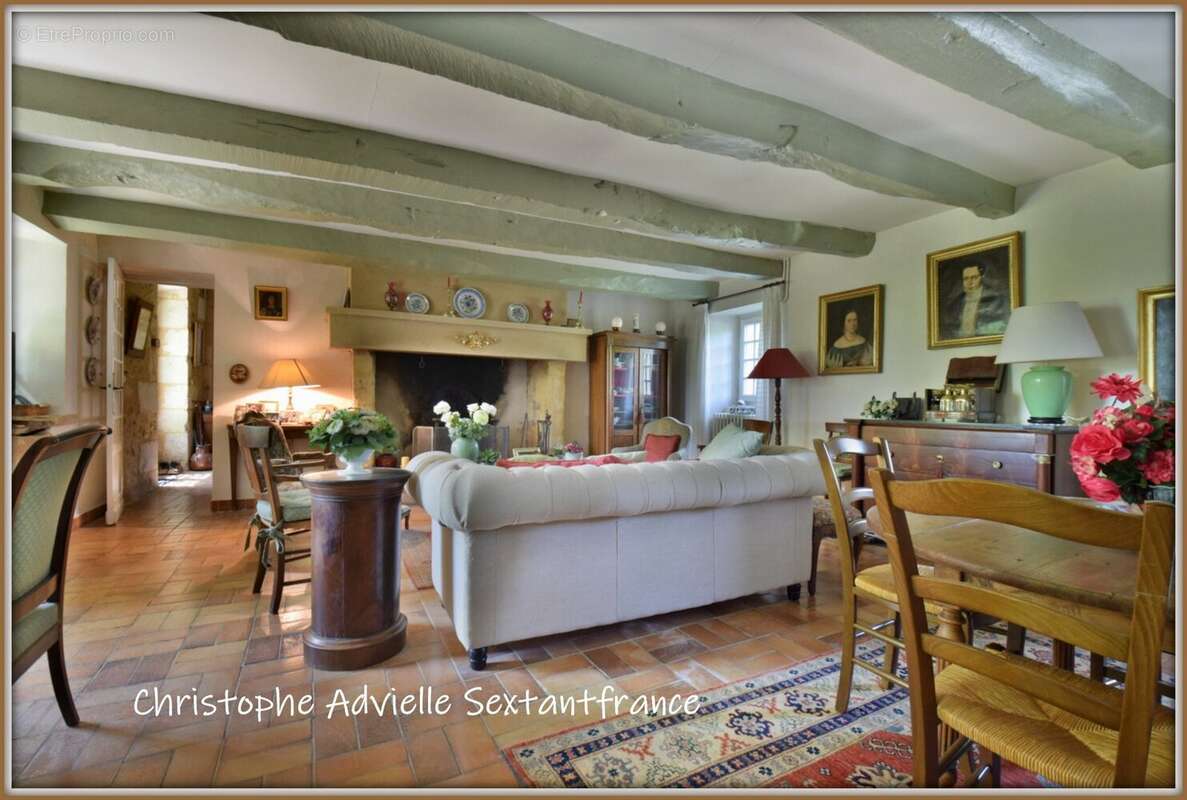 Domaine périgourdin de 400 M2 habitables sur 12 ha de parc avec pisicne - photo 9