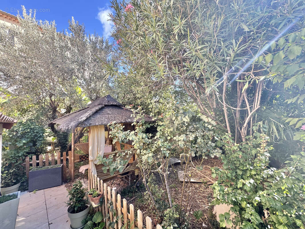 Appartement à NYONS