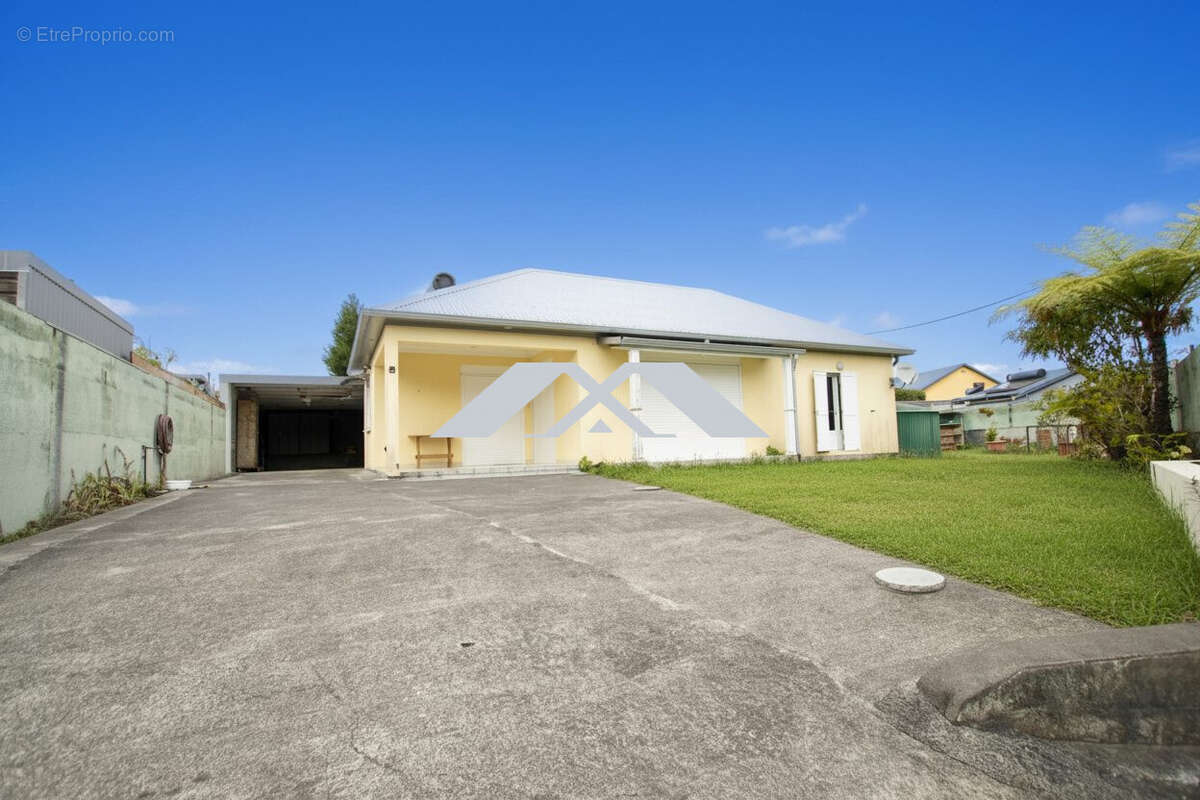 Maison à SAINT-JOSEPH