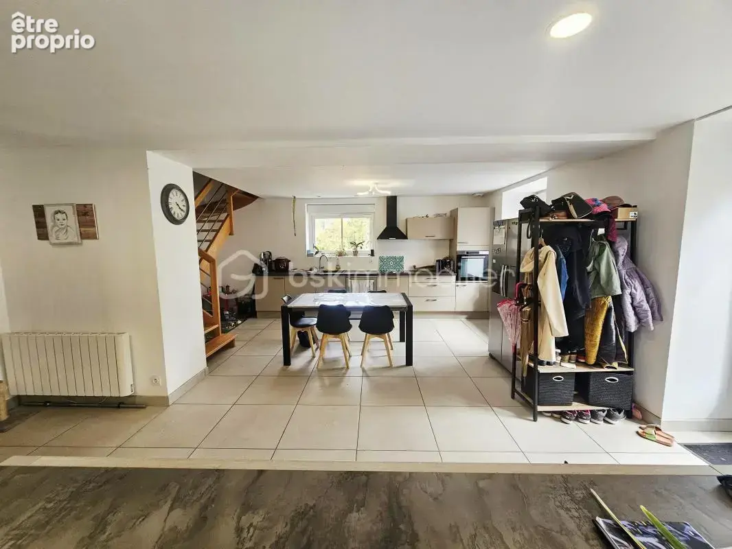 COUP DE CŒUR – Longère rénovée, 5 chambres, grange et 2 000 m² de terrain près de Redon - photo 2