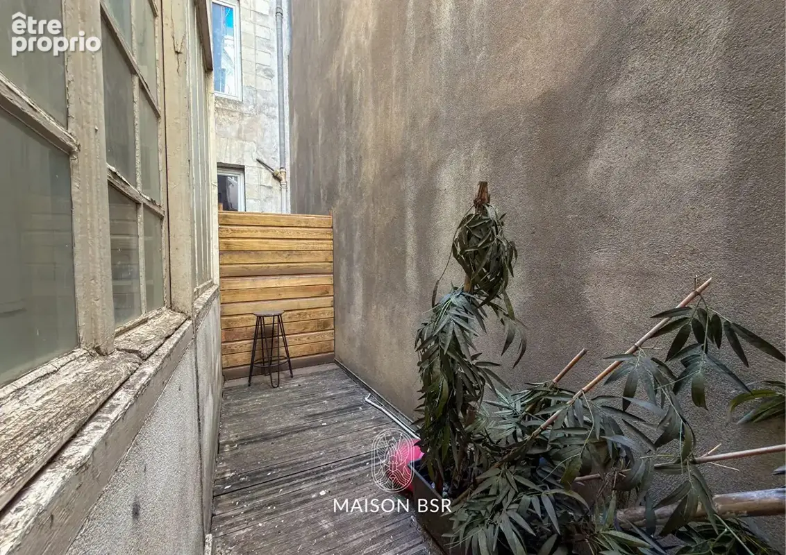 Appartement 2 chambres avec patio privatif en hypercentre - photo 7