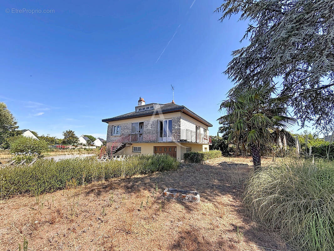 Maison à SAINT-SYLVAIN-D'ANJOU