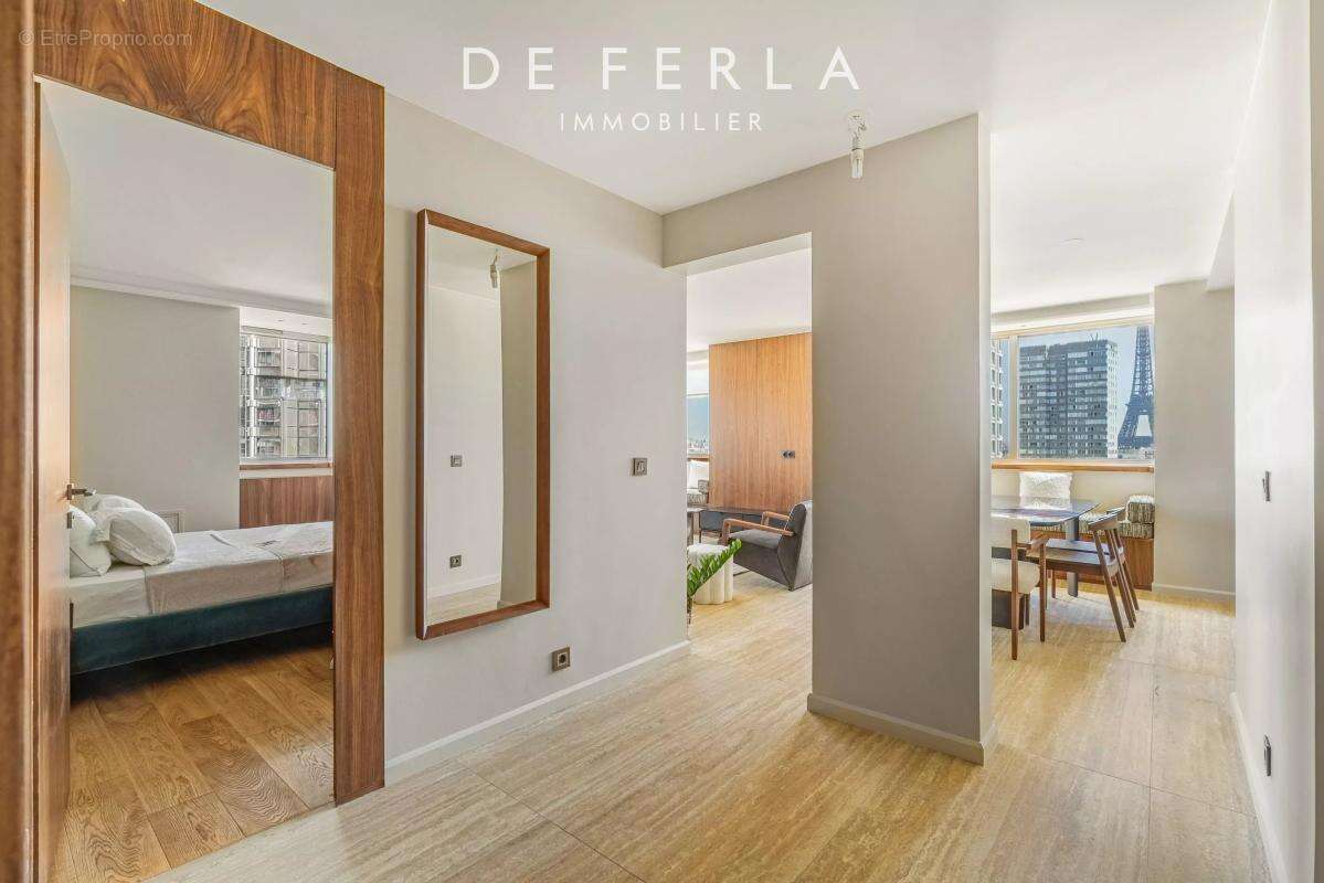 Appartement à PARIS-15E