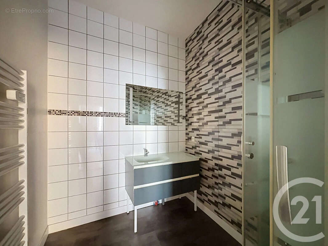 Appartement 64 m² à Montauban  - photo 3