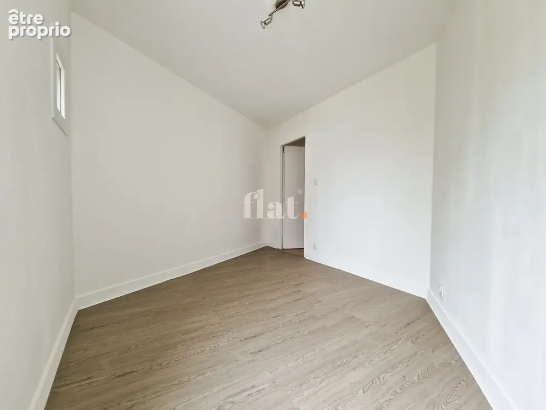Indre - appartement t3 - 42m2 - 2 chambres - - photo 8