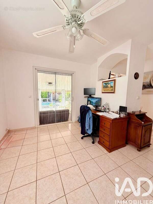 Photo 7 - Maison à CUERS