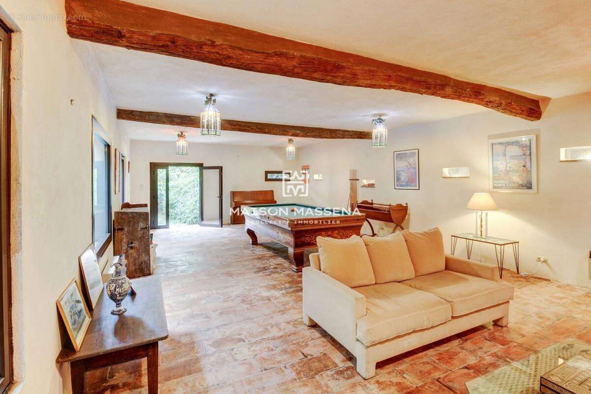 Maison à MENTON