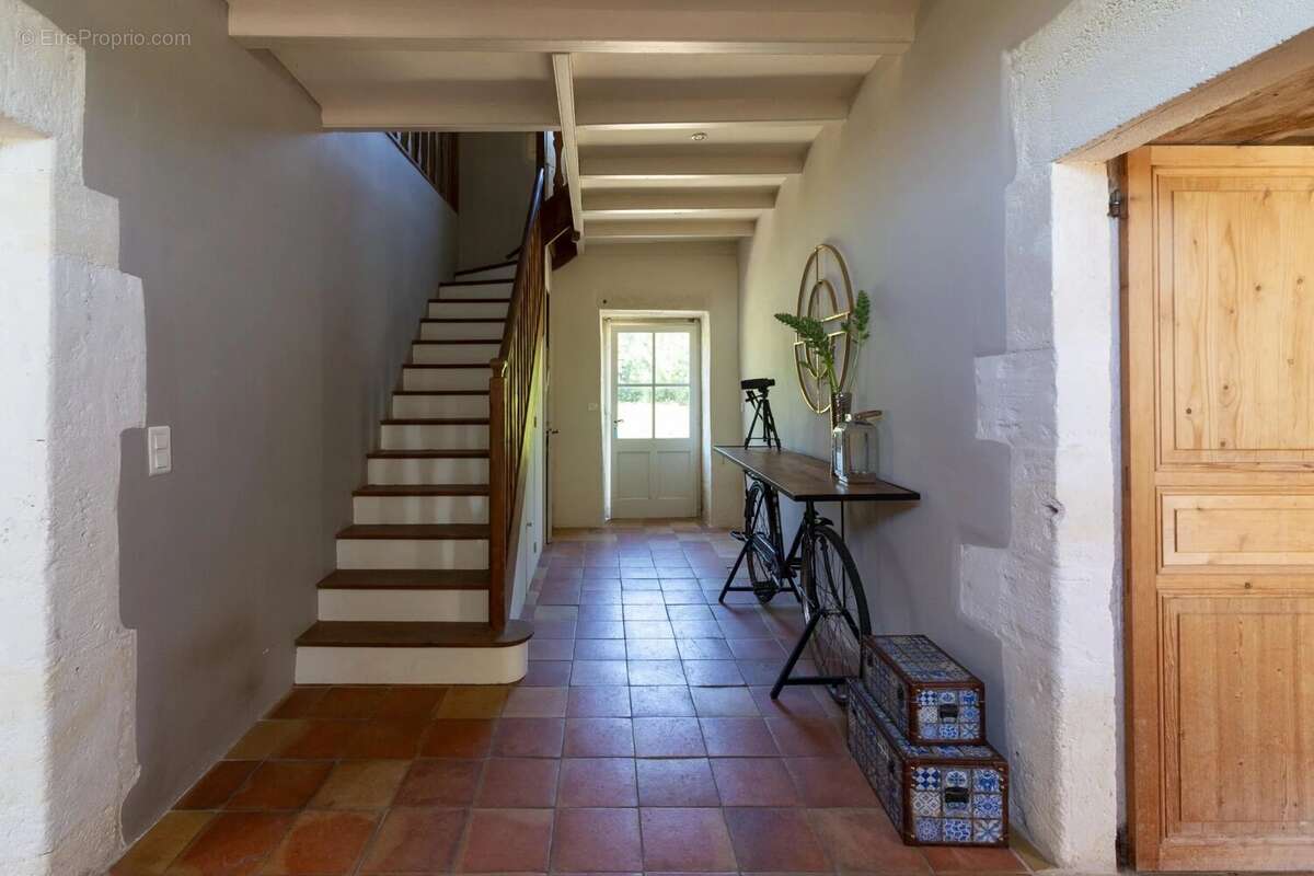 Maison à CHATEAUNEUF-SUR-CHARENTE