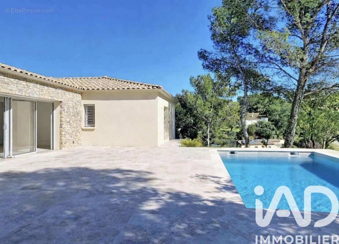 Photo 3 - Maison à NIMES