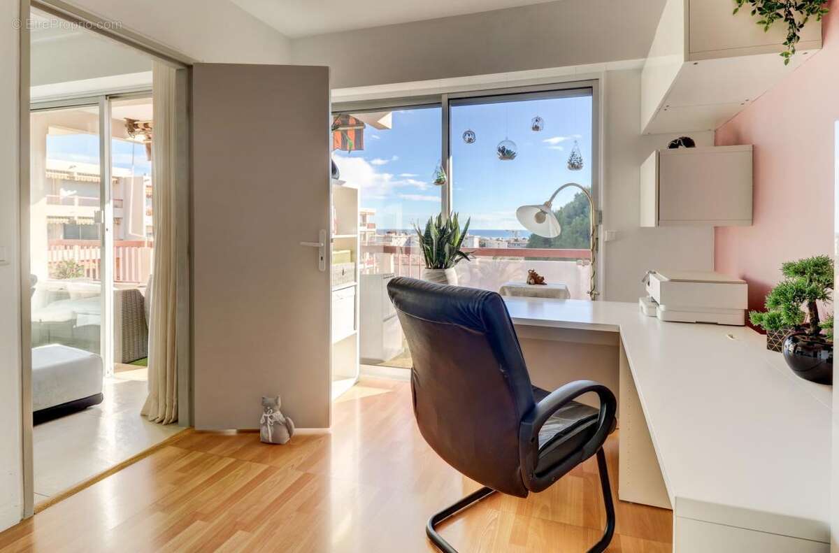 Appartement à CAGNES-SUR-MER