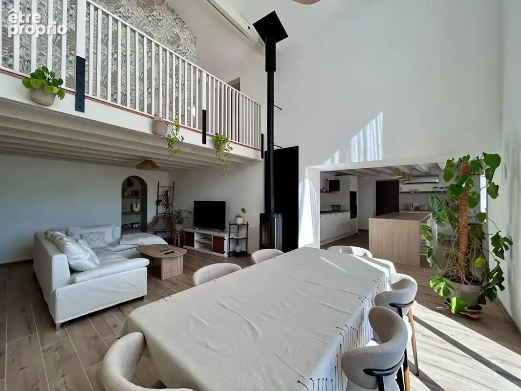 Maison Vouillé 6 pièce(s) 157.80 m2 - photo 2