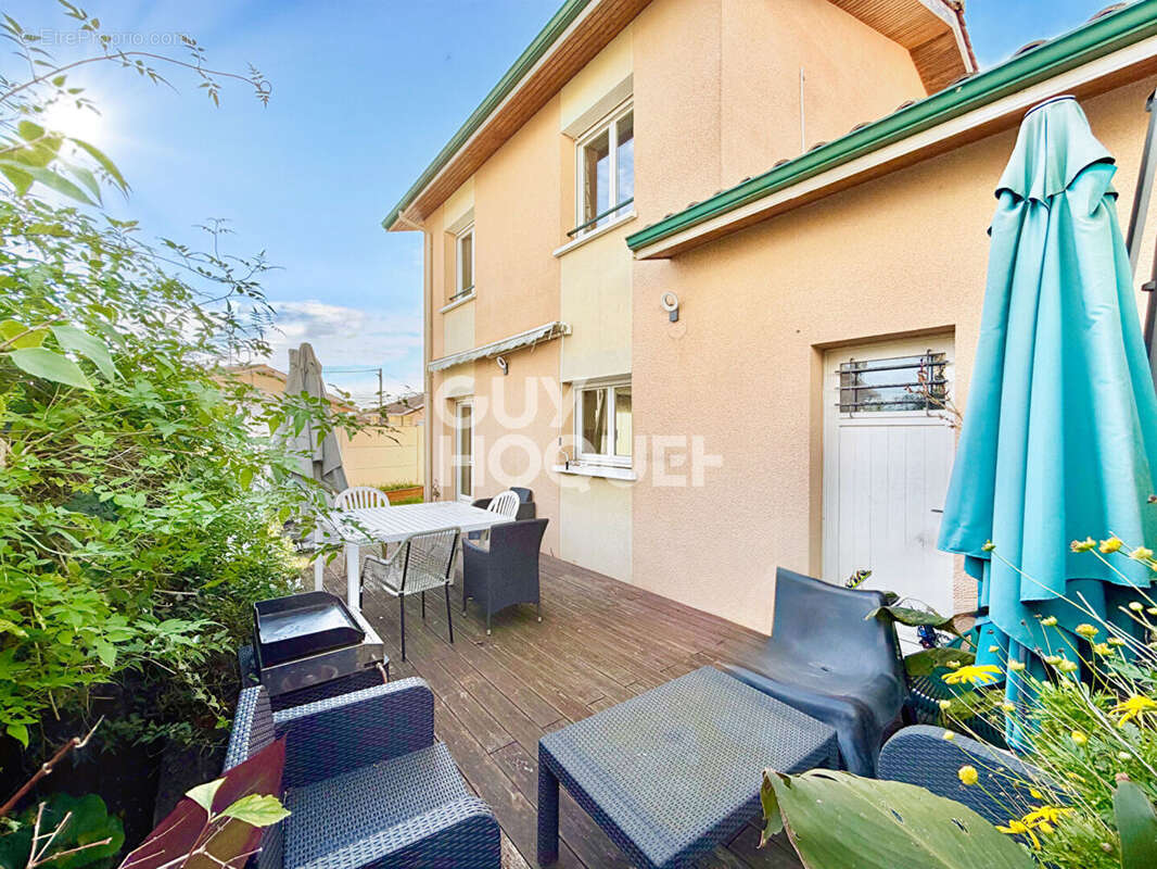 Maison à GUJAN-MESTRAS