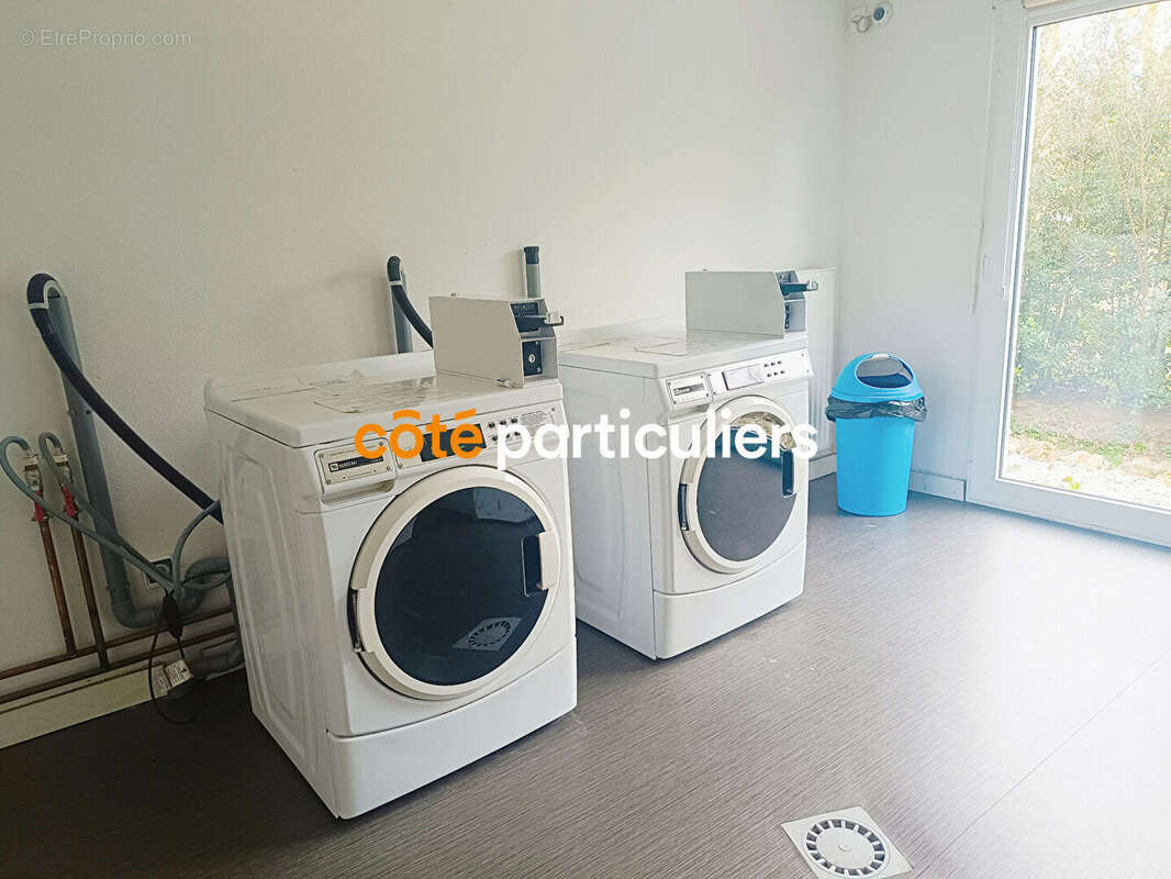 Appartement à LA VILLE-AUX-DAMES