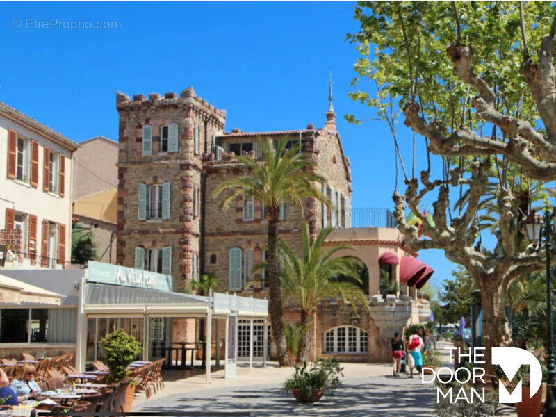 Appartement à LE LAVANDOU
