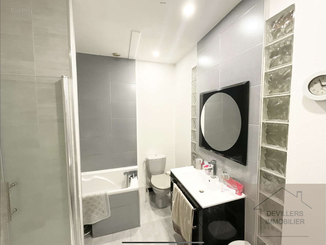Appartement à ORNANS