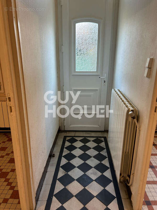 Maison à vendre à Guîtres - Idéale pour primo-accédants - EXCLUSIVITE - photo 2