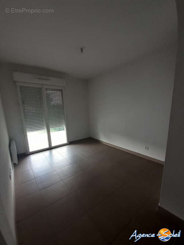 Appartement 56 m² à Theza  - photo 3