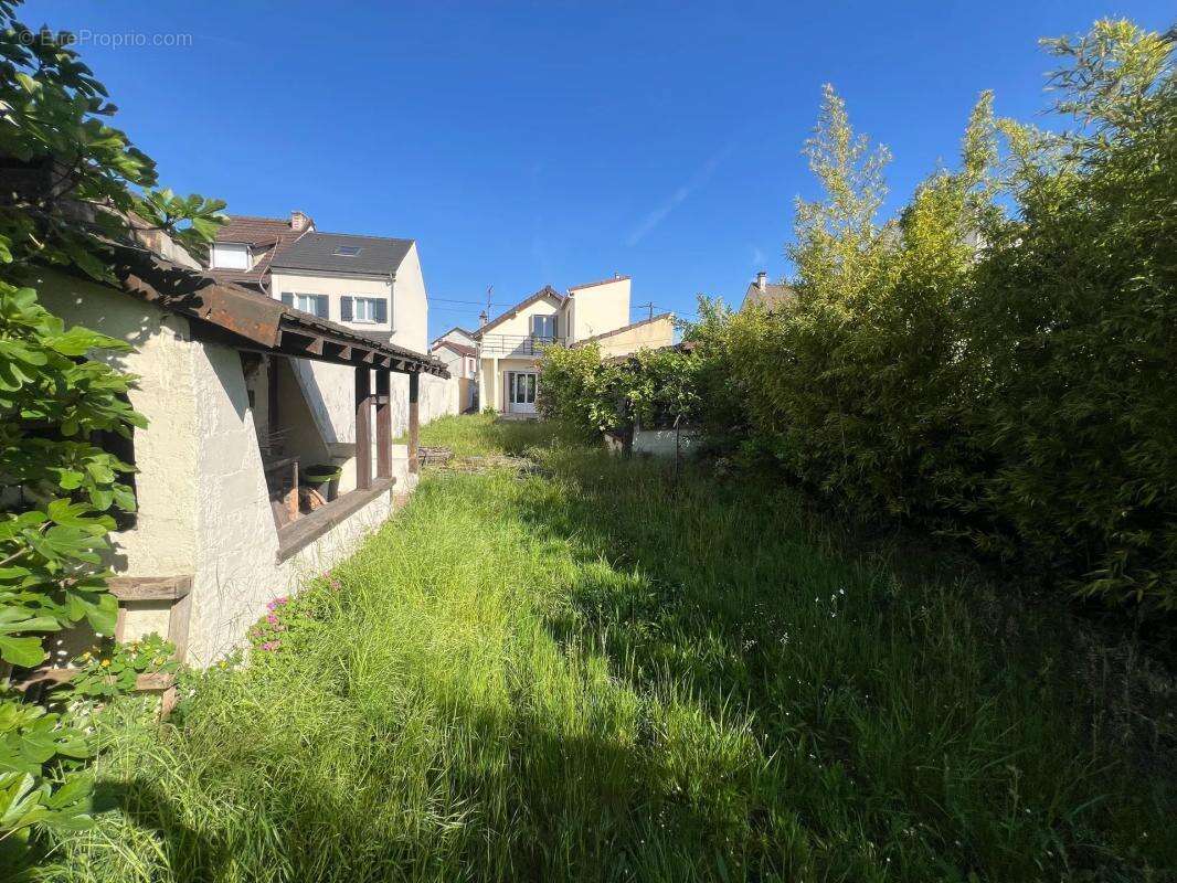 Maison à CARRIERES-SUR-SEINE