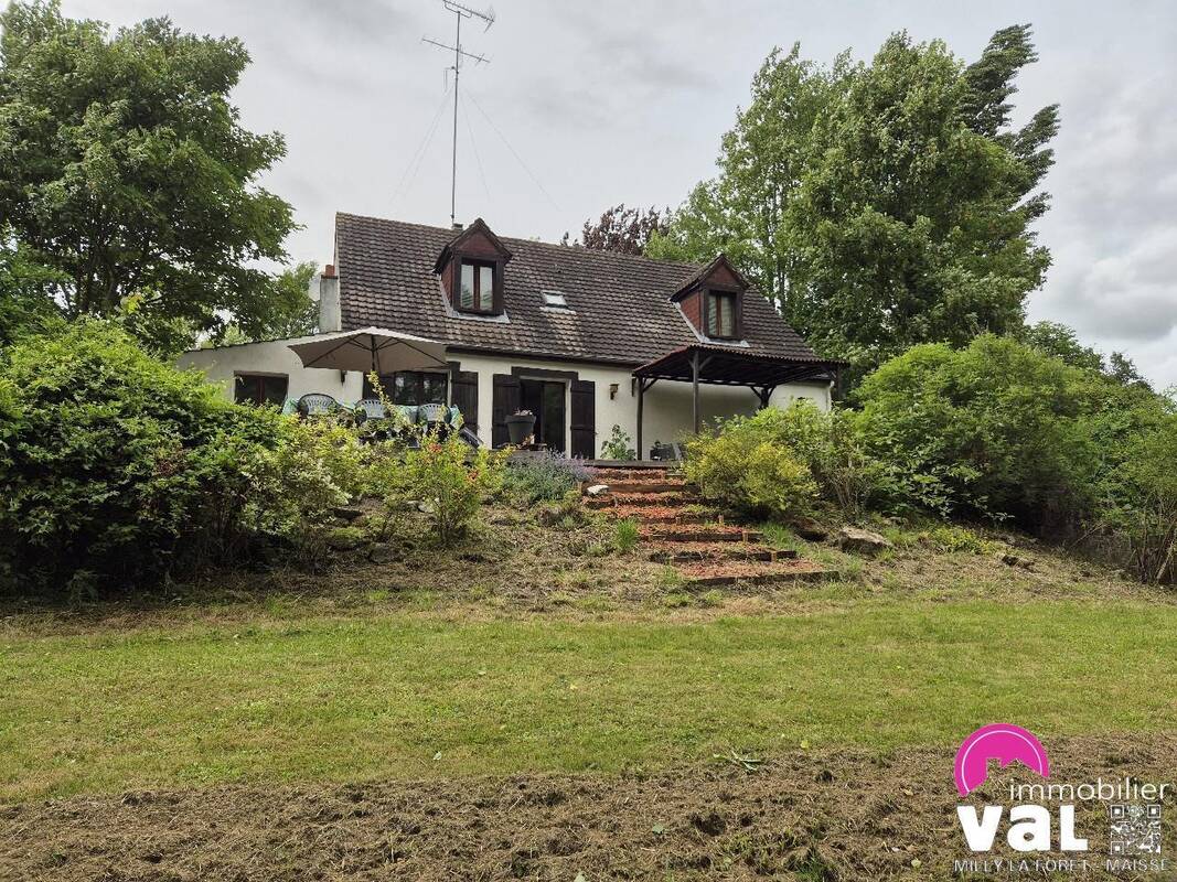 Maison à MALESHERBES