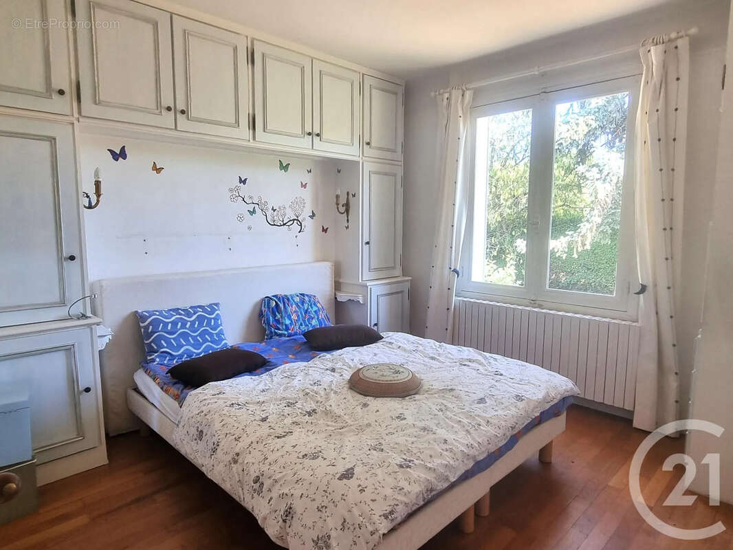 Maison 90 m² à Saint-Satur  - photo 7