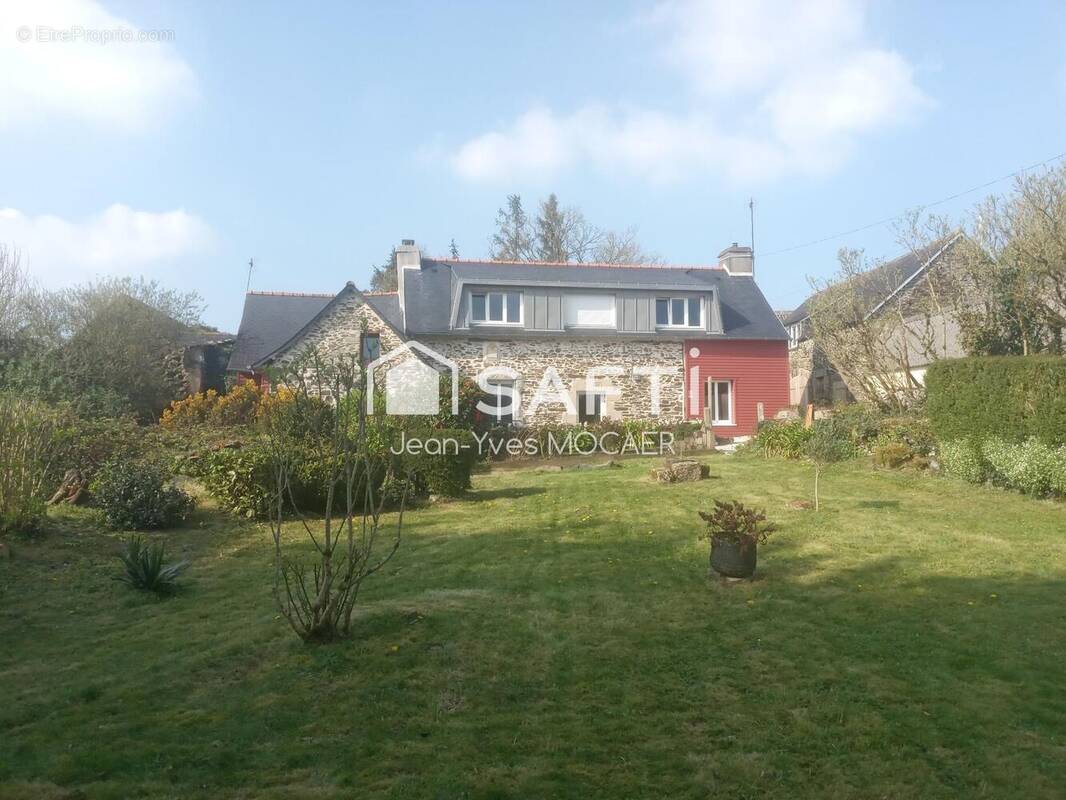 Photo 1 - Maison à PLEYBEN