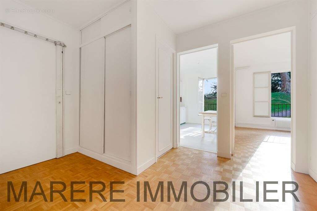 Appartement à VERSAILLES