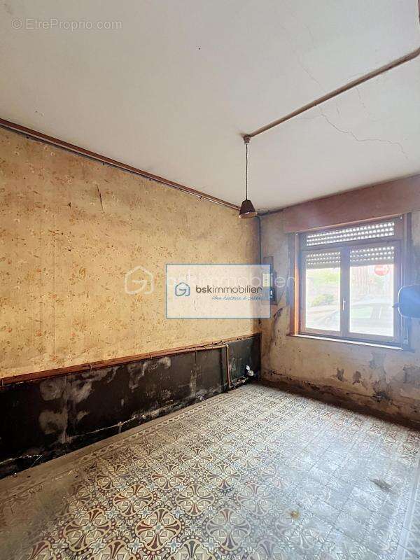 Immeuble à renover – fort potentiel d'investissement – hypercentre d'halluin - photo 5