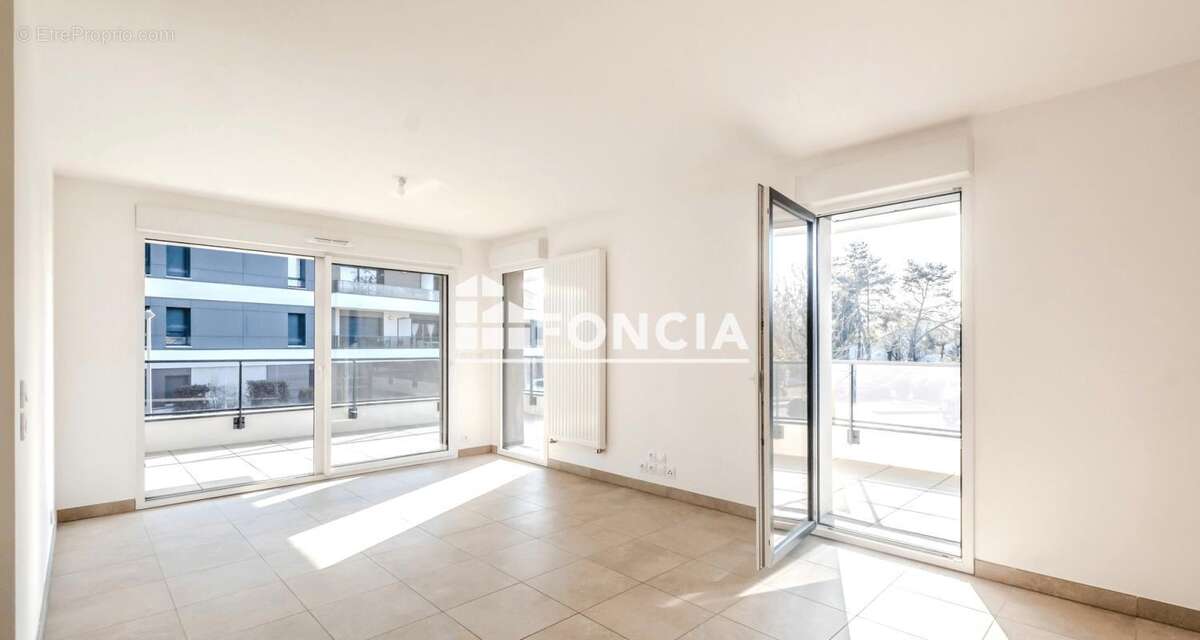 Appartement à MESSERY