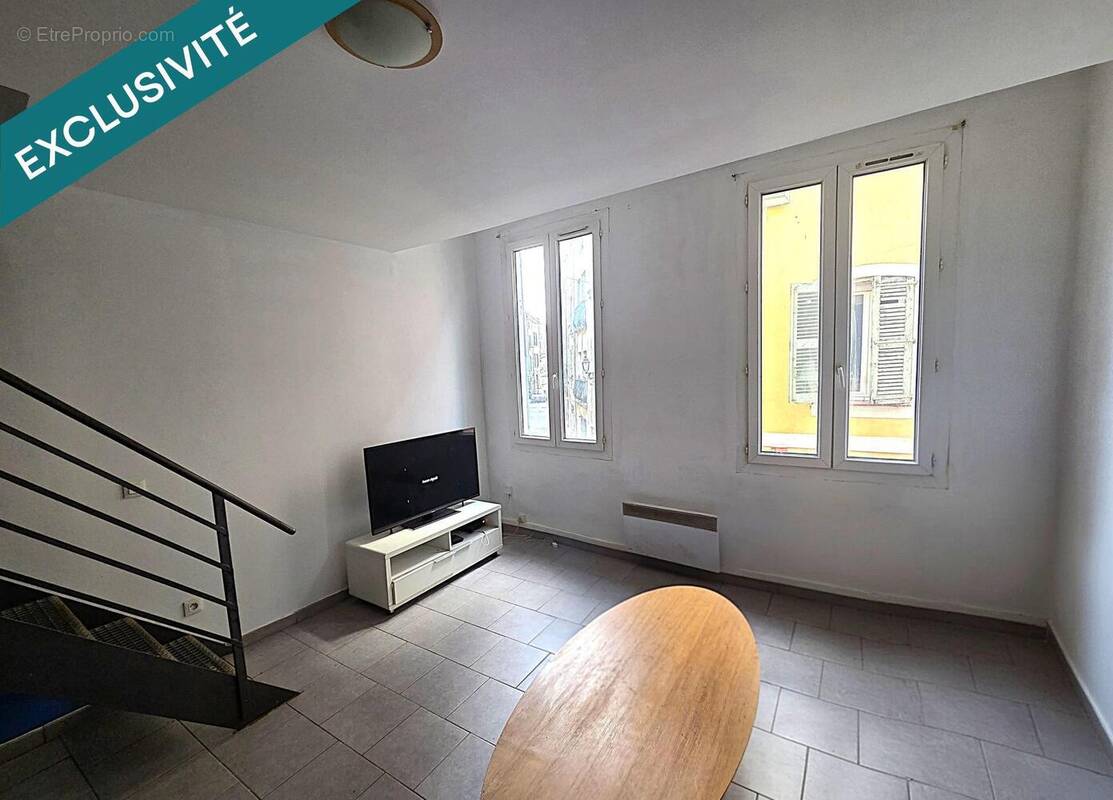 Photo 1 - Appartement à SAINT-MAXIMIN-LA-SAINTE-BAUME