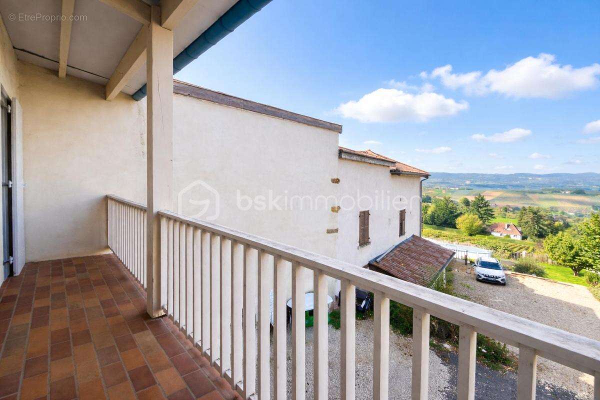 Appartement à POMMIERS