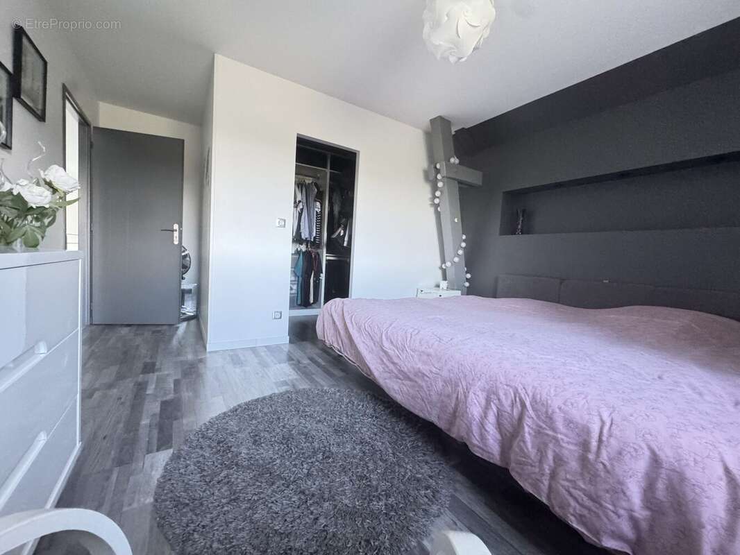 Maison 190 m² à Durdat-Larequille  - photo 5
