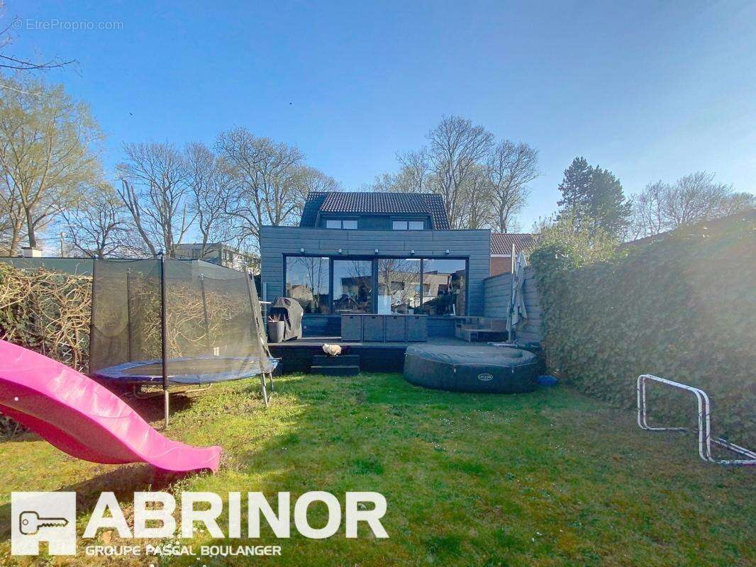 Maison à WATTIGNIES