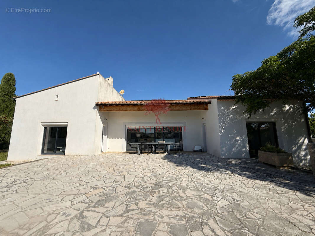 En exclusivite a vendre villa de type 8 pieces avec piscine double garage et jardin 1523 m2 - photo 30