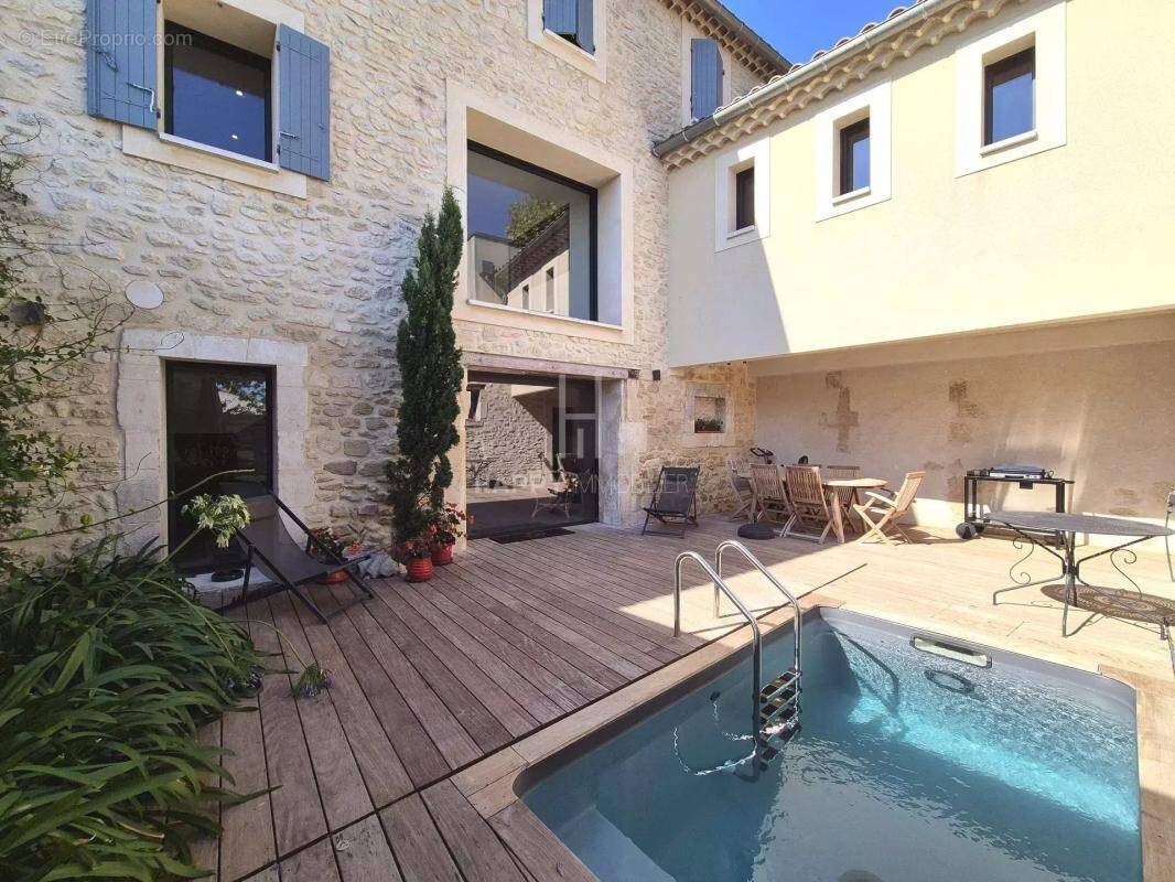 Appartement à SAINT-REMY-DE-PROVENCE