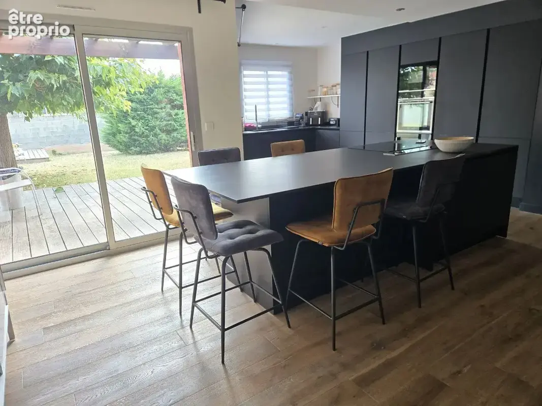 Maison individuelle T4 de plain pied avec piscine et garage - photo 6