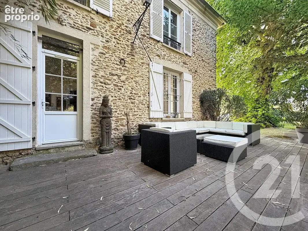 Maison 7 pièces 244 m² à vendre à Fontenailles (77370) - photo 25