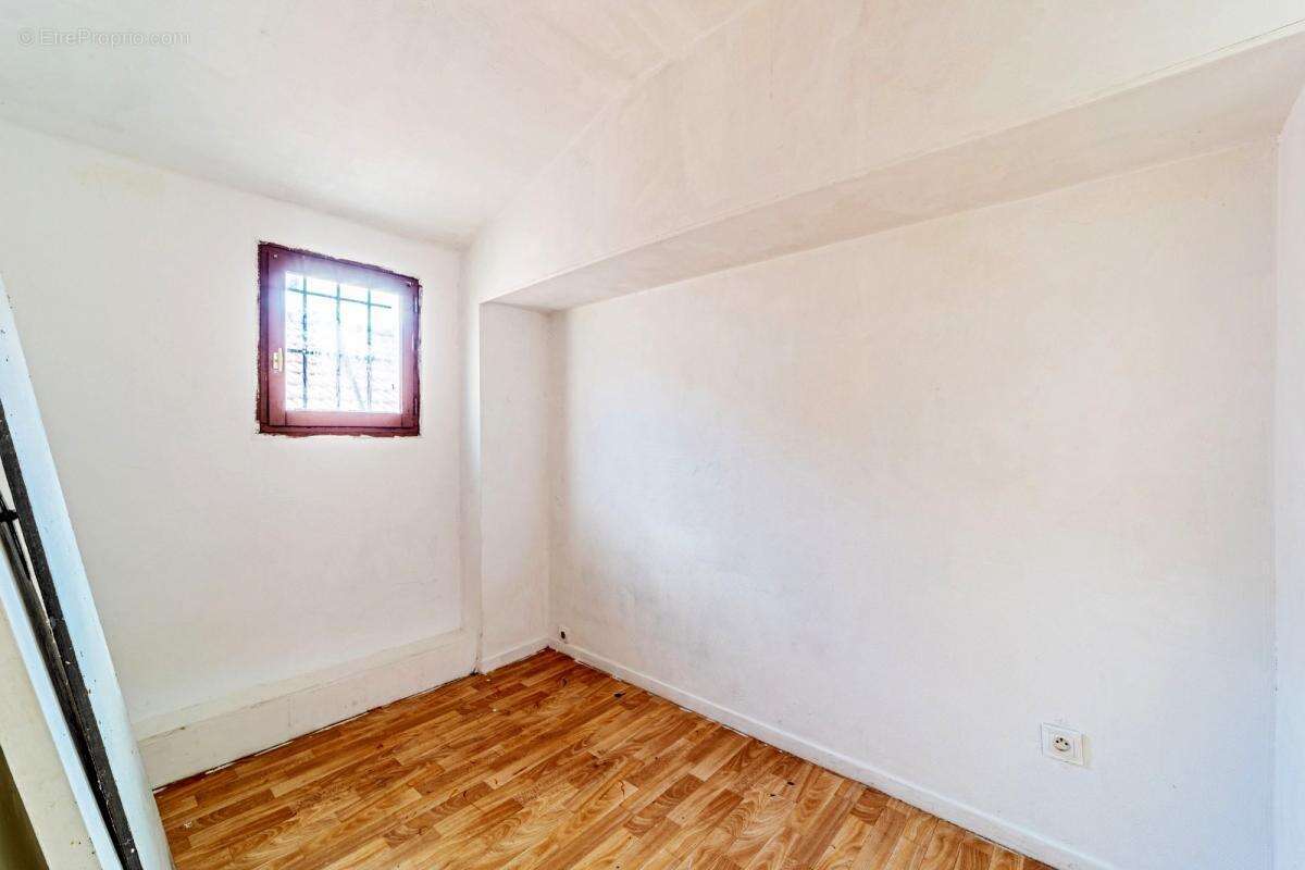 Appartement à VILLENEUVE-SAINT-GEORGES