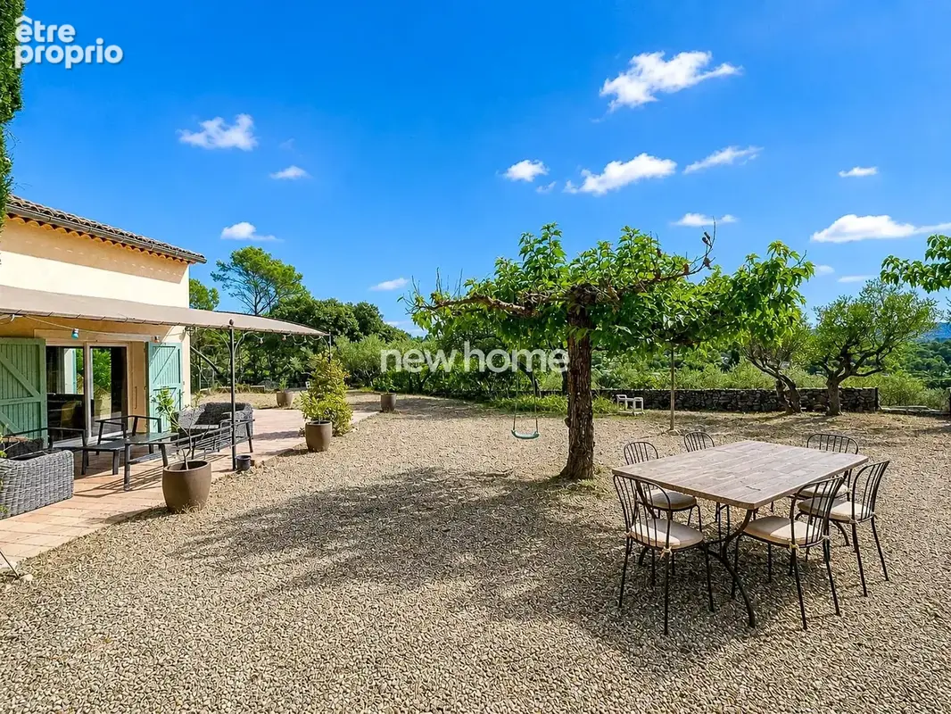 Carcès – Propriété d’exception de 300 m² avec piscine, vue panoramique et 3,5 hectares - photo 7