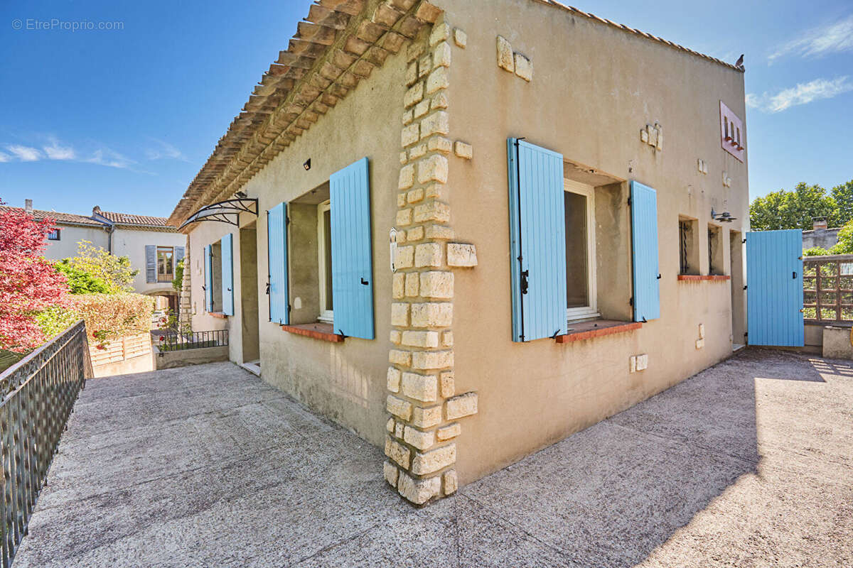 Maison à SAINT-CANNAT