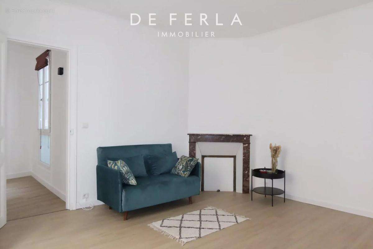 Appartement à PARIS-15E