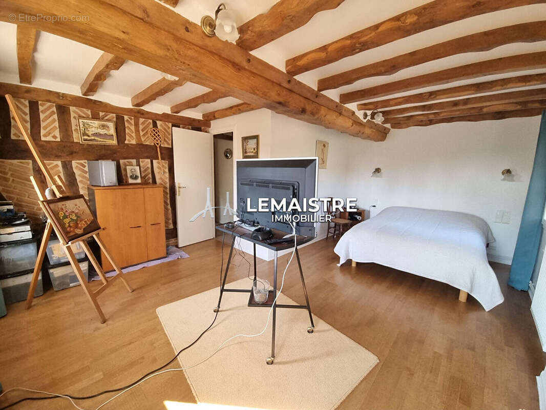 Maison a vendre - a 3 minutes st-romain - 204 m² - 5 chambres - garage dependance - photo 17