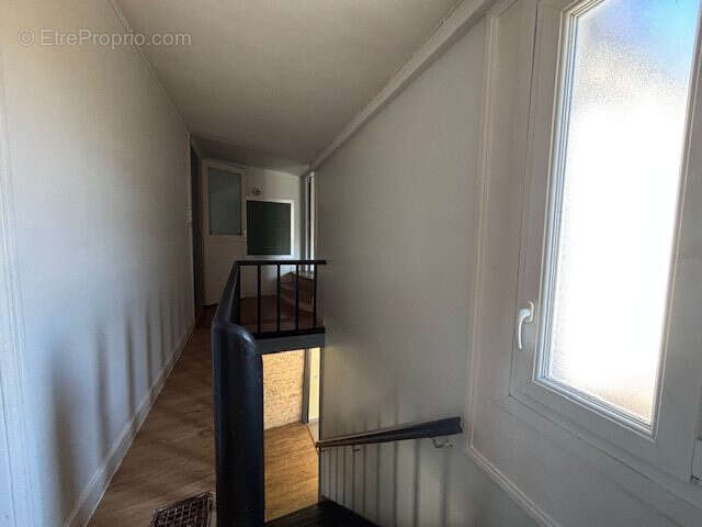 Maison à LE GUE-DE-VELLUIRE