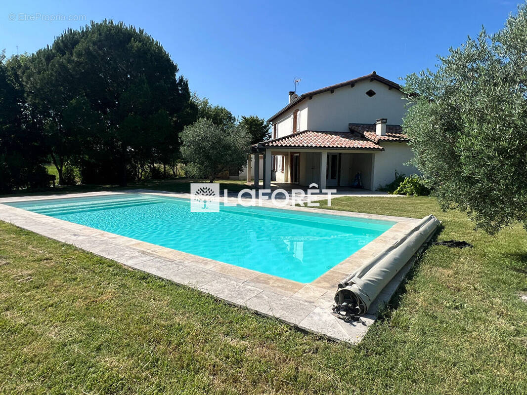 Maison à SAINT-GAUZENS