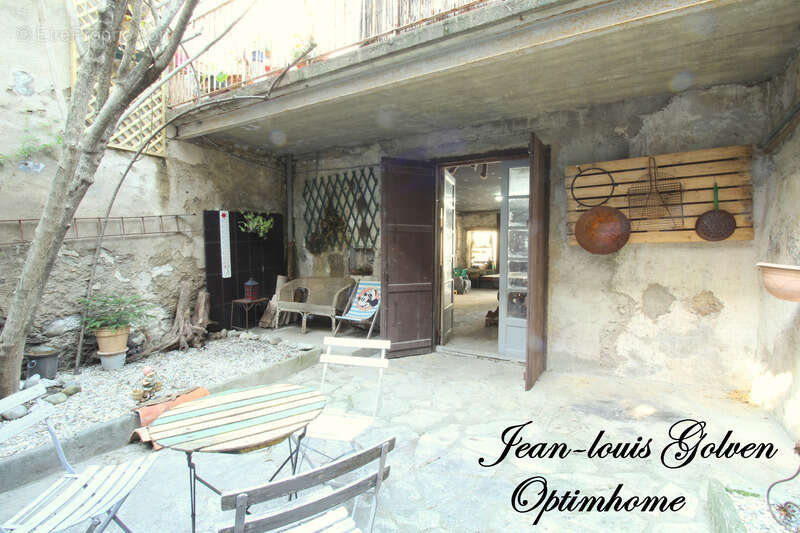 Maison à SAINT-HIPPOLYTE-DU-FORT