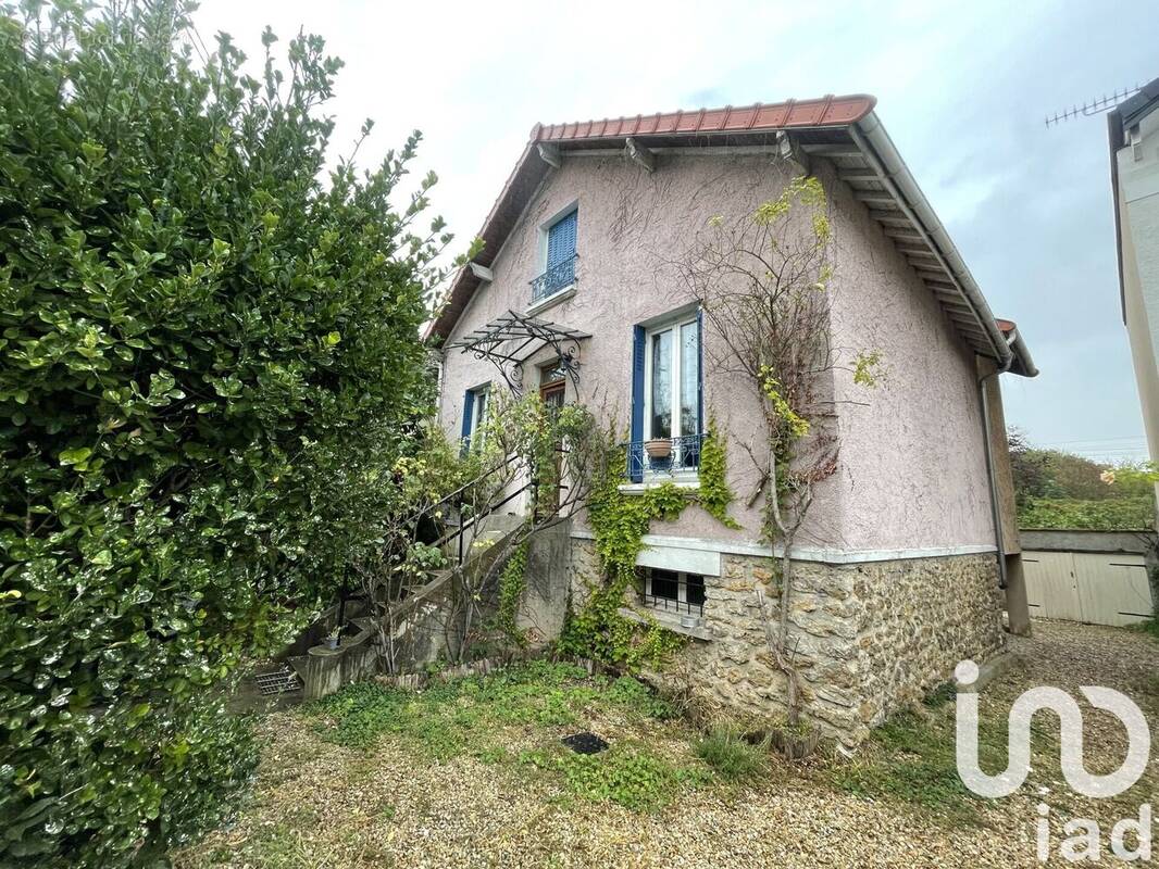 Photo 1 - Maison à VILLENEUVE-LE-ROI