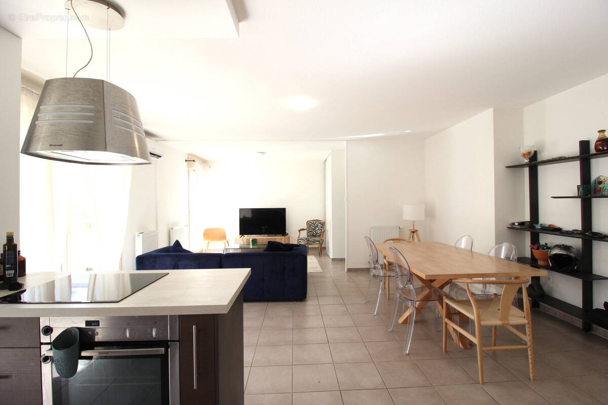 Appartement à MARSEILLE-12E