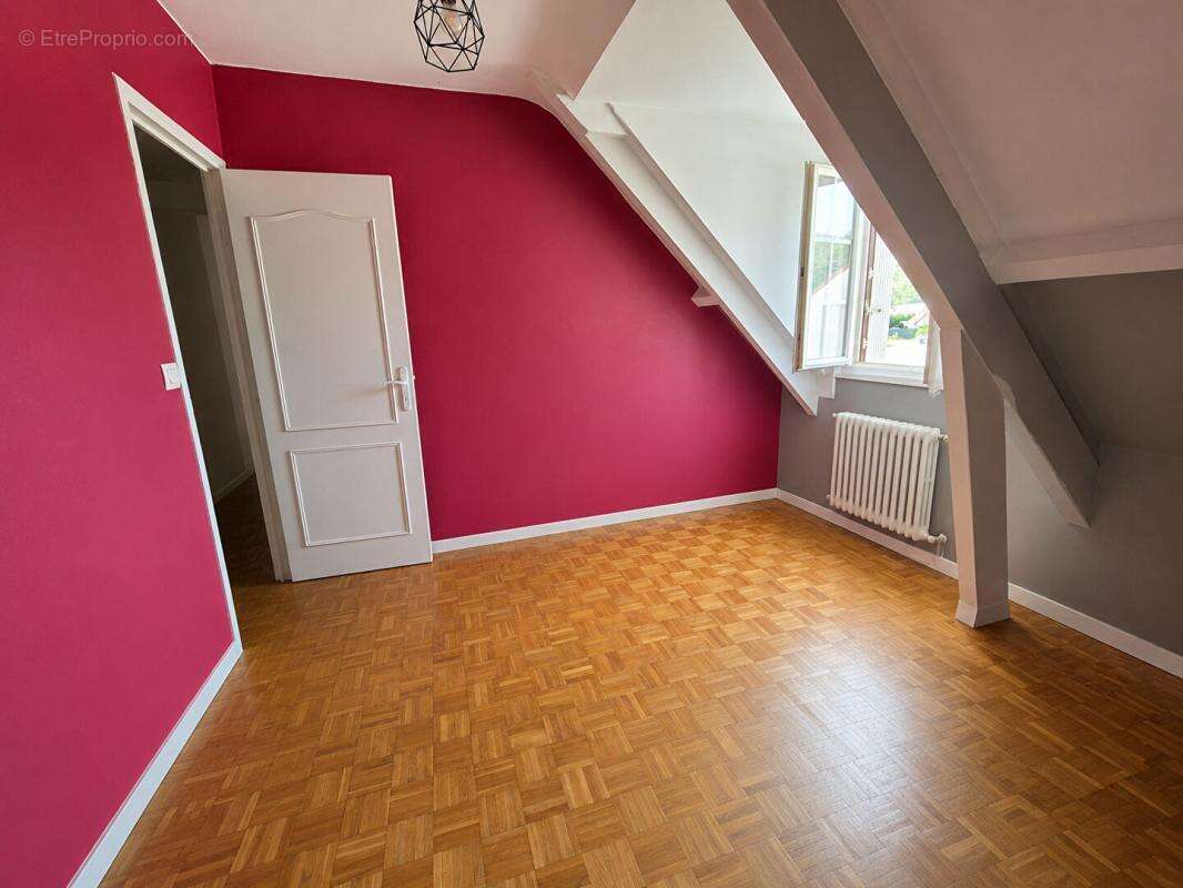 Maison Vineuil 5 pièces - photo 7