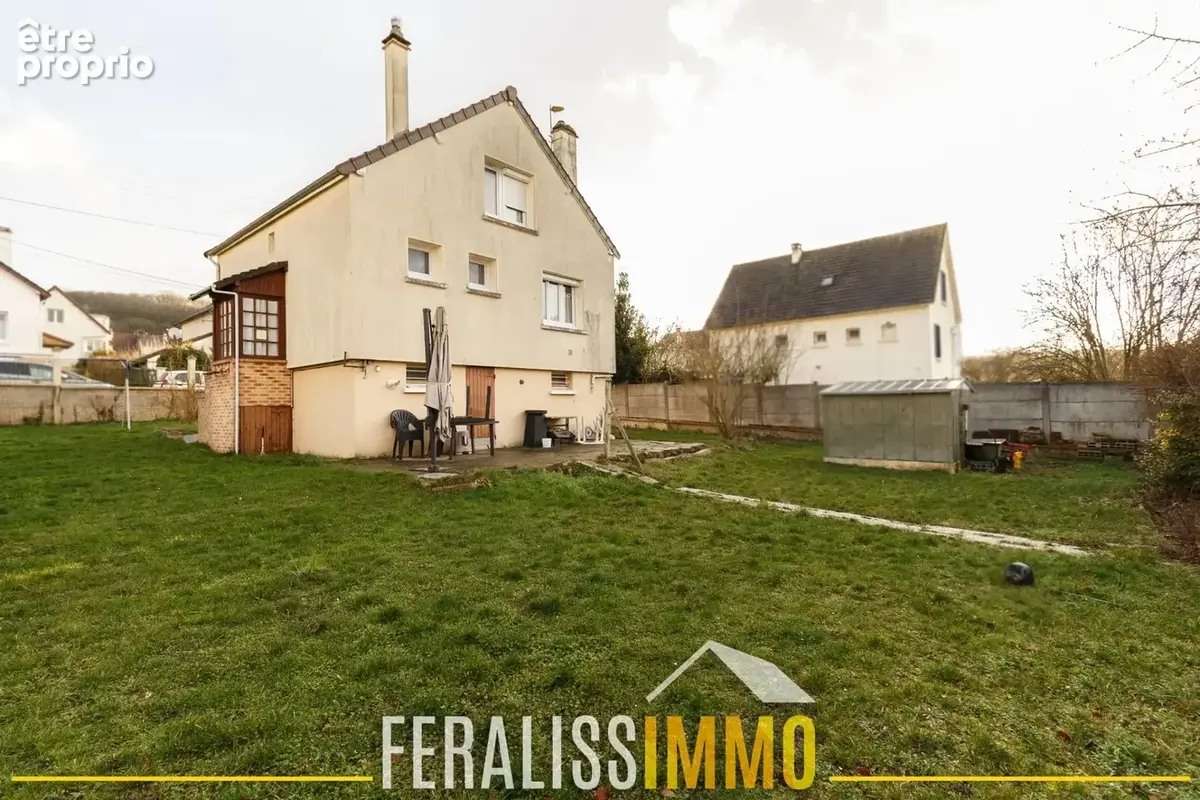 Maison à MENUCOURT